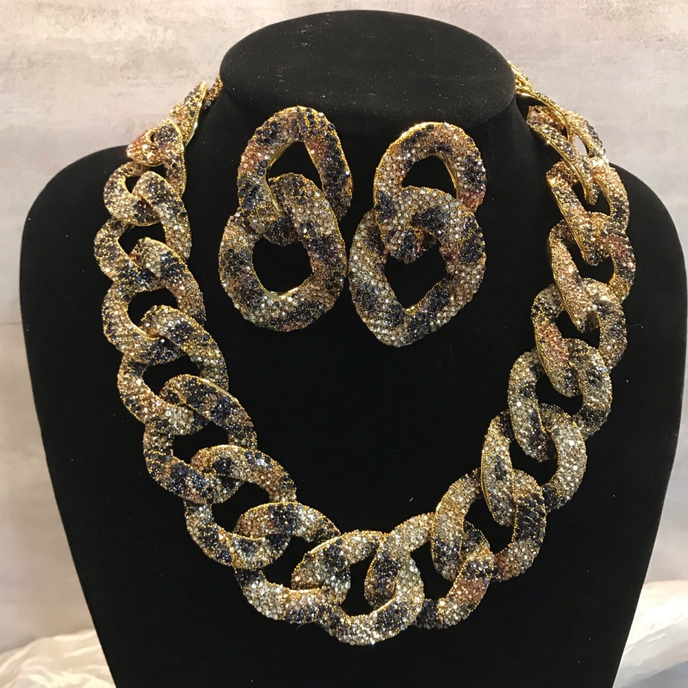 Gold and Black Statement Necklace and Earring Set - Picture 14 of 16